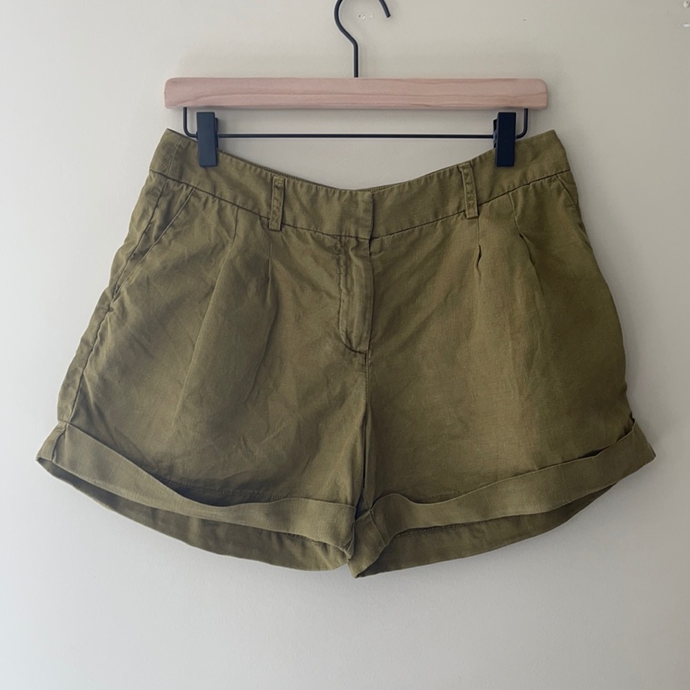 Tommy Bahama Green 100% Linen Shorts Size 4